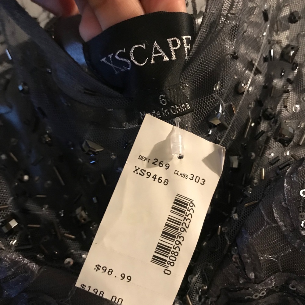 XSCAPE SIZE 6 GREY MIDI DRESS